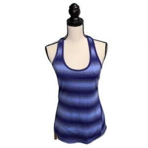 Athleta Blue Fitted Sleeveless Scoop Neck Tank Top